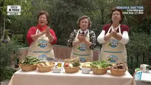 Tres señoras de Íllora cantando para el programa Éste es mi pueblo, de Canal Sur